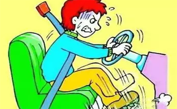 大件設(shè)備運輸：剎車失靈前的幾種現(xiàn)象，遇到了要這么做